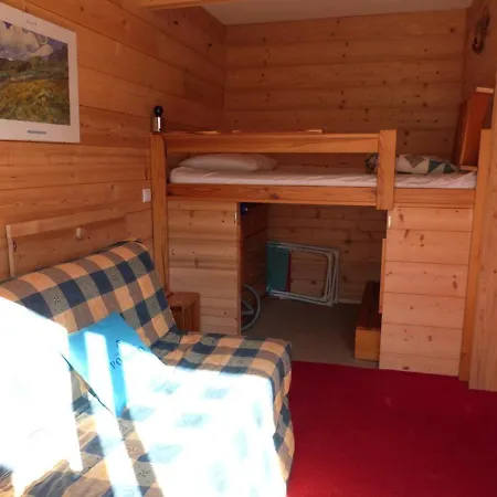 Studio Enchastrayes, 1 Piece, 4 Personnes - Fr-1-691-15 *